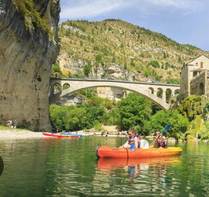 Villa Individuelle Familiale 4 A 12 Couchages Cuxac-dʼAude Eksteriør bilde